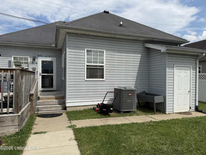 Listing Image 46