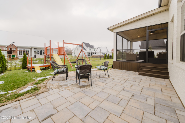 Listing Image 85