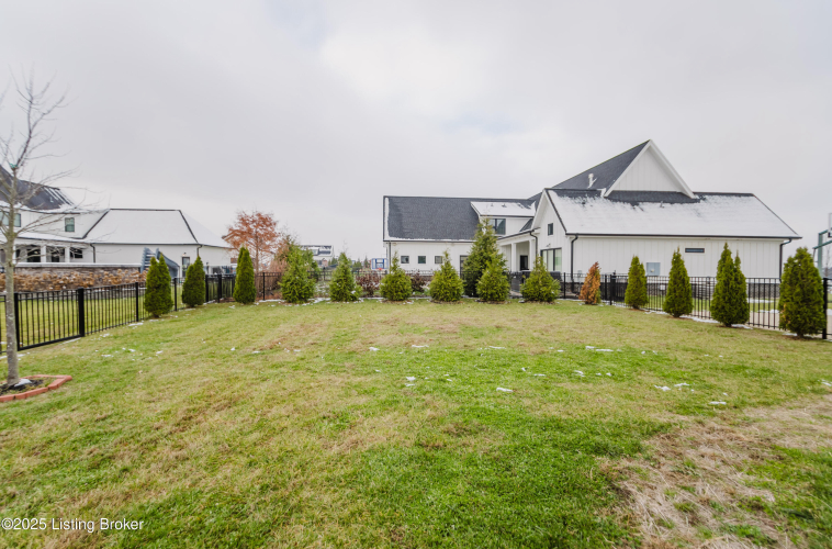 Listing Image 89
