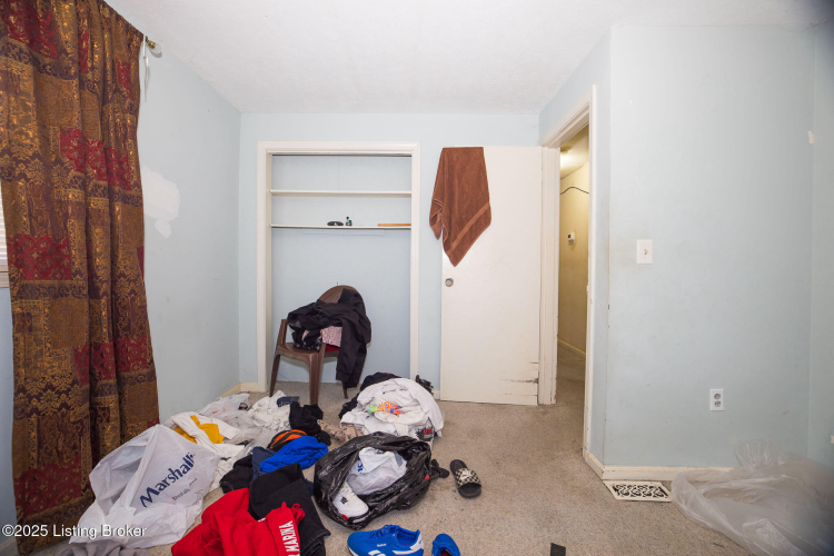 Listing Image 37