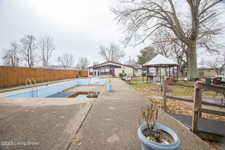Listing Image 53