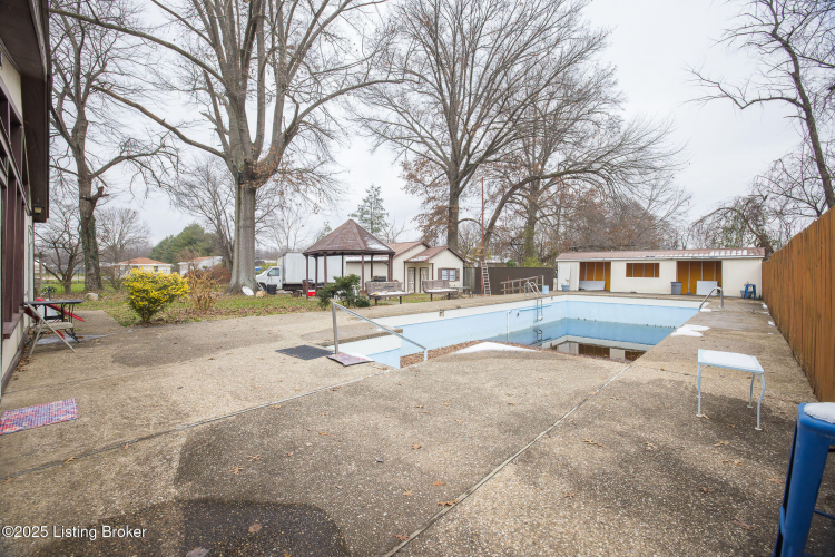 Listing Image 57