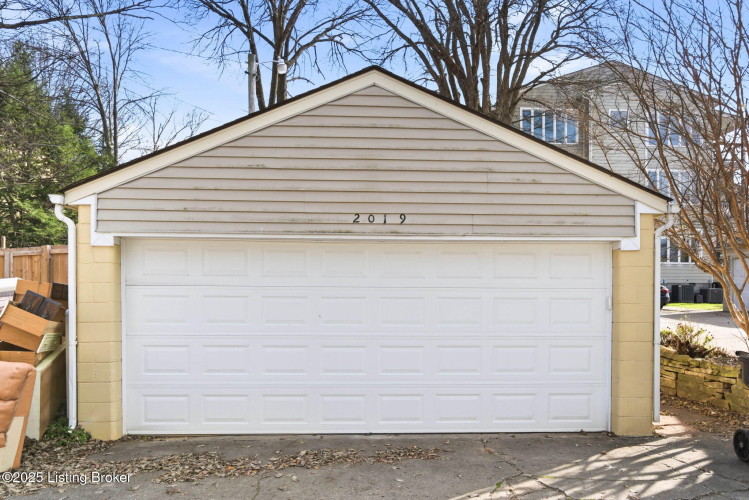 Listing Image 65