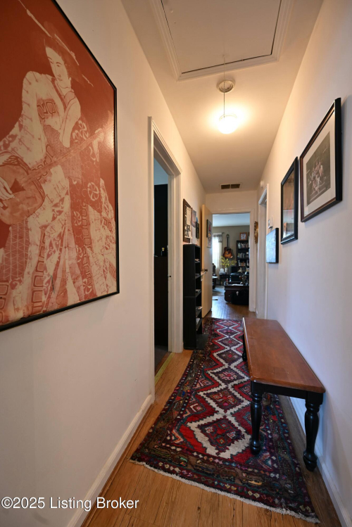 Listing Image 25