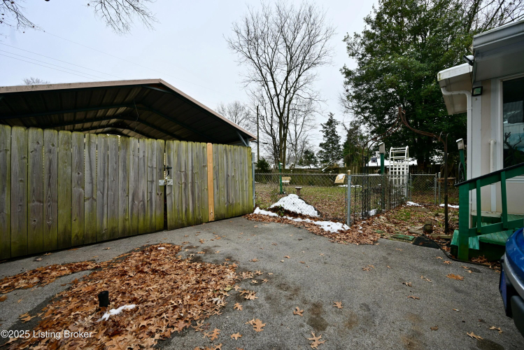Listing Image 37