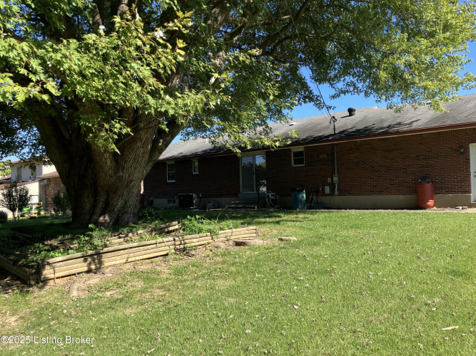 Listing Image 30