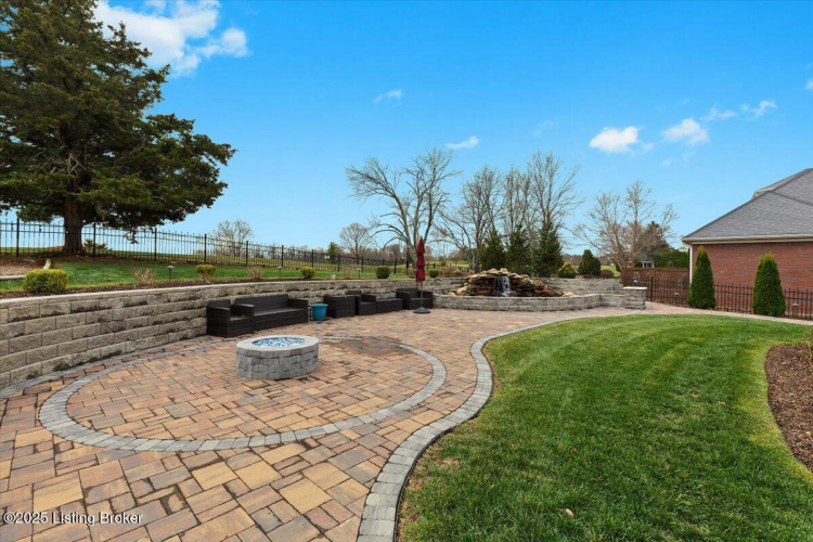 Listing Image 57