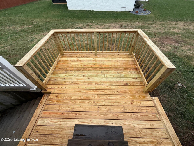 Listing Image 8