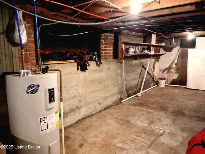 Listing Image 32