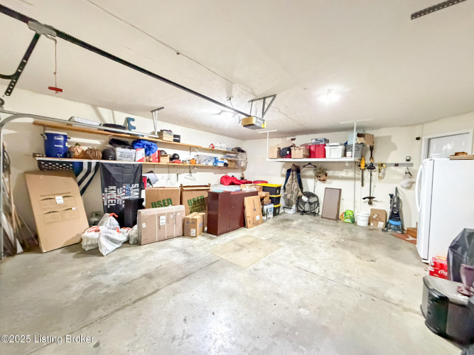 Listing Image 43