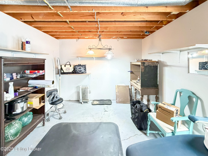 Listing Image 51