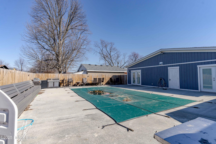 Listing Image 62