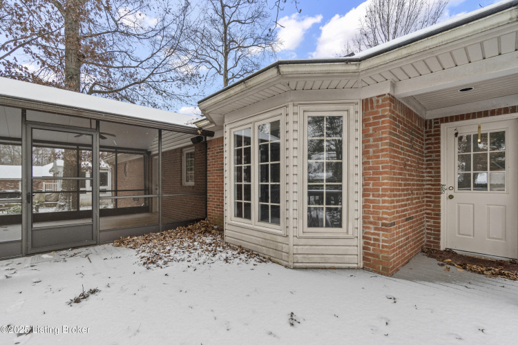 Listing Image 59