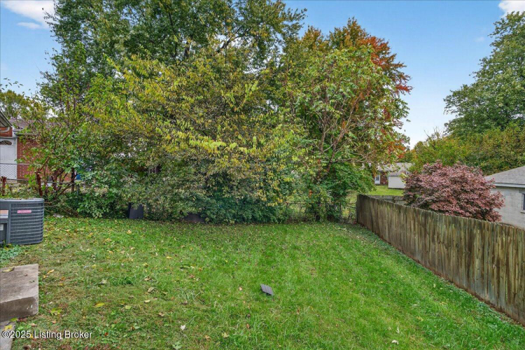 Listing Image 18