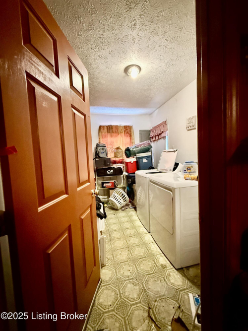 Listing Image 34