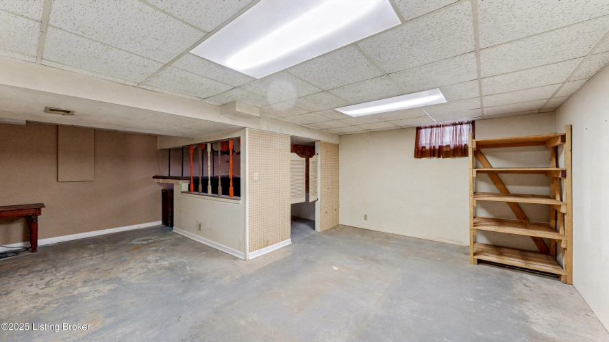 Listing Image 30
