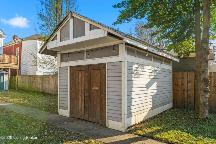 Listing Image 53