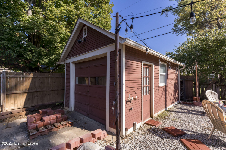 Listing Image 43