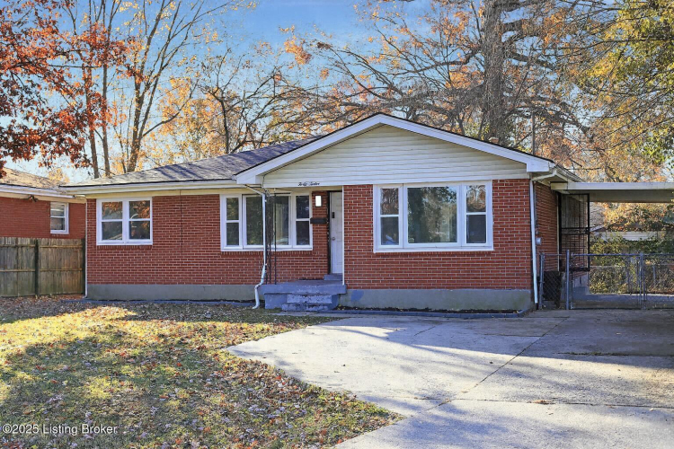 Listing Image 3