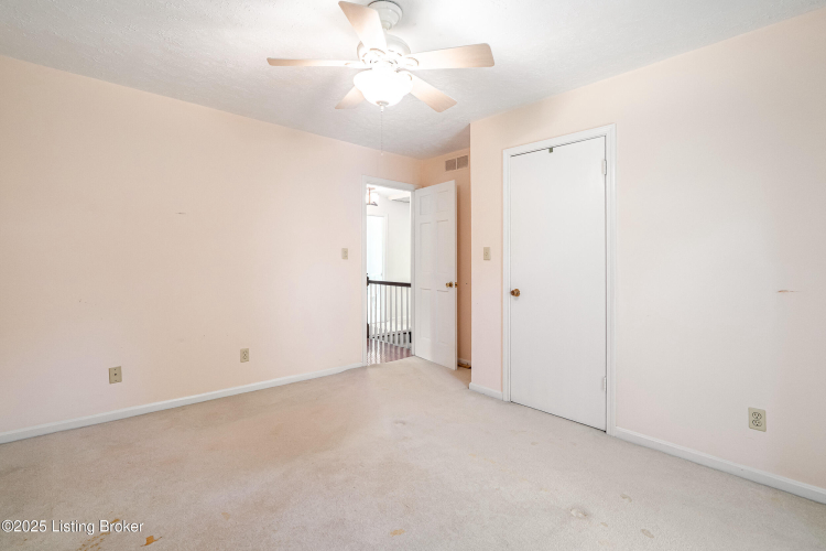 Listing Image 42