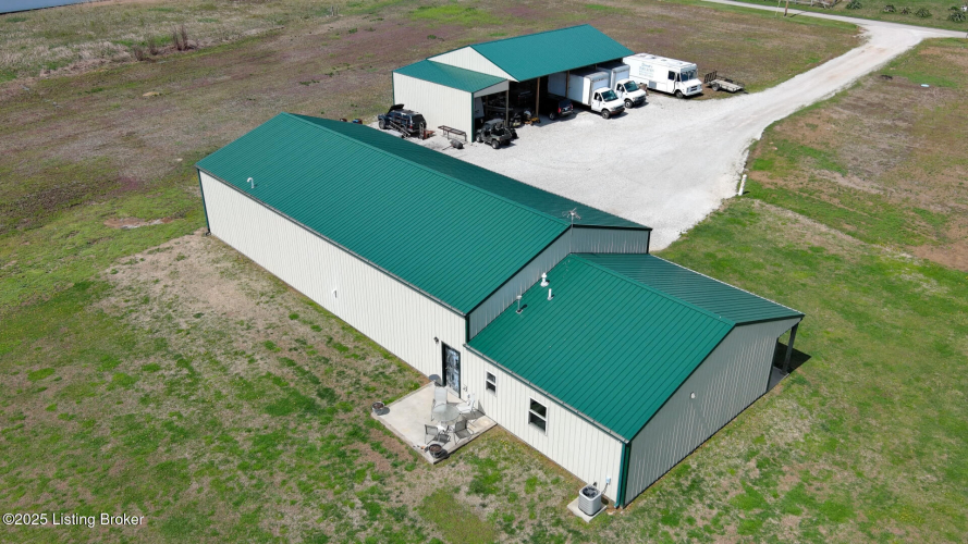 Listing Image 5