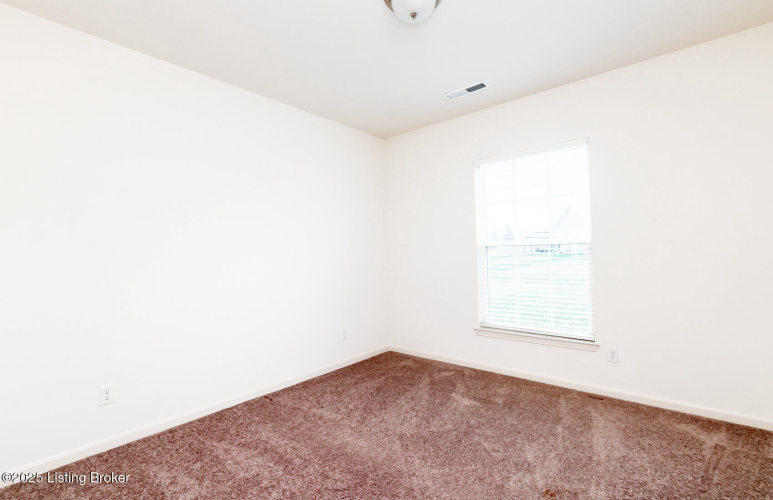 Listing Image 24