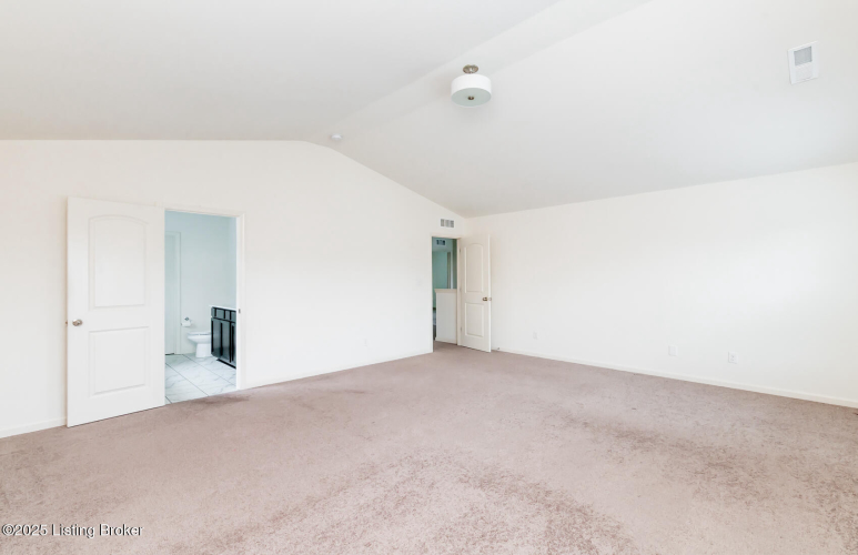 Listing Image 50