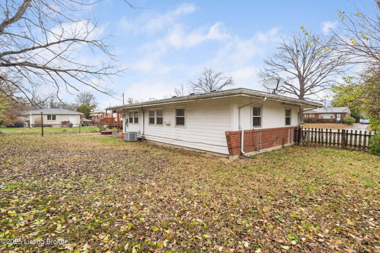 Listing Image 23