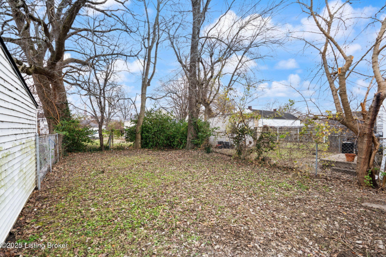 Listing Image 27