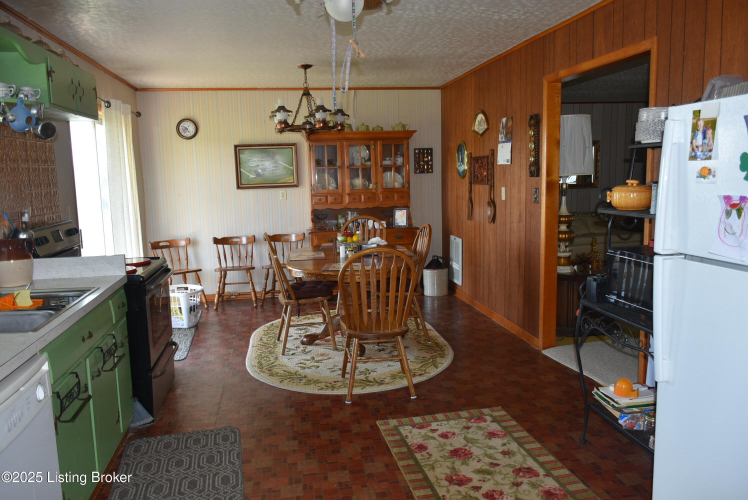 Listing Image 45