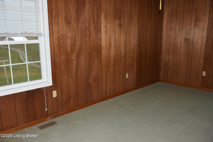 Listing Image 60