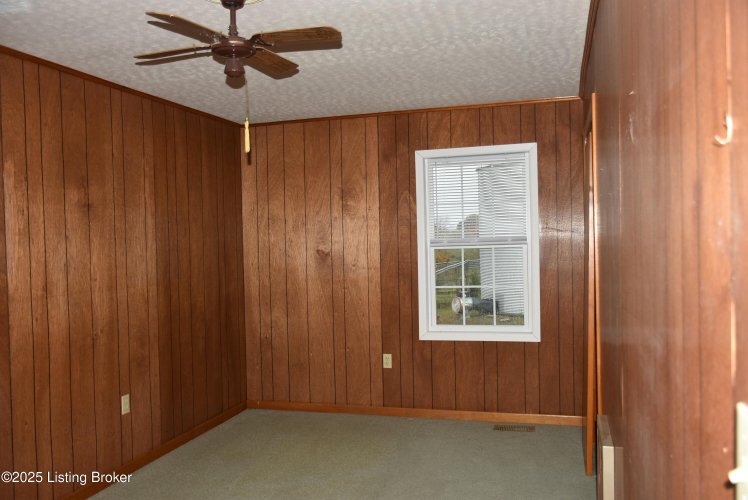Listing Image 61