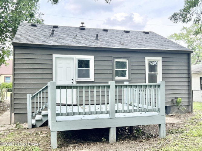 Listing Image 17