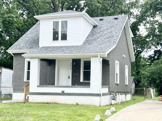 Listing Image 3