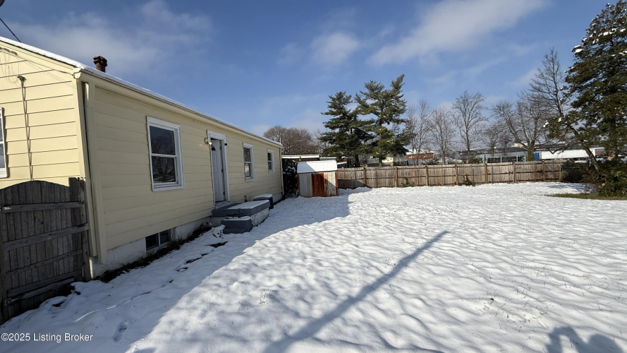 Listing Image 21