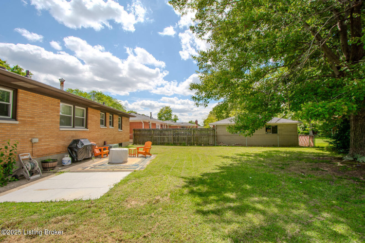 Listing Image 29