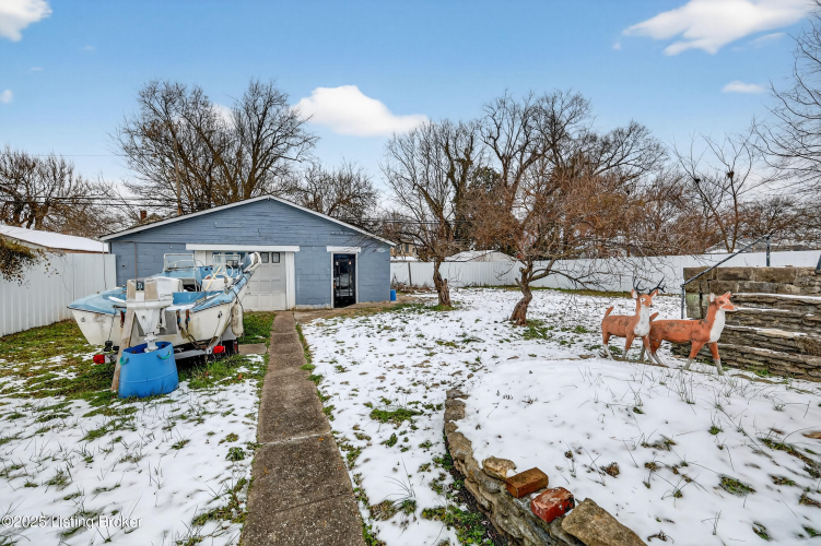 Listing Image 38