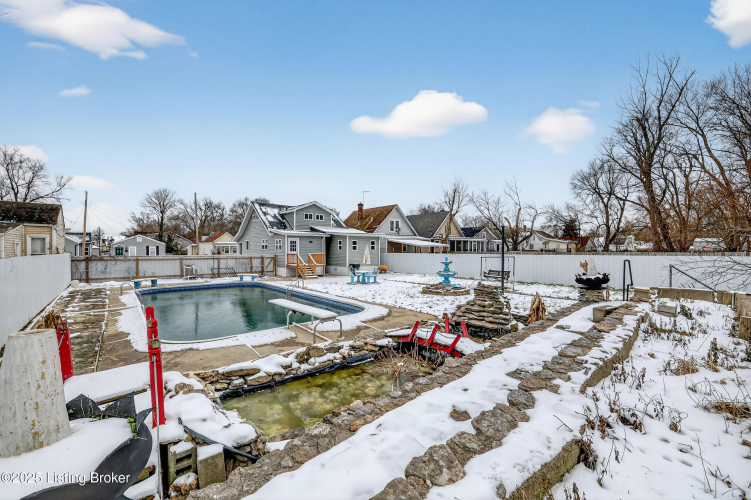 Listing Image 43