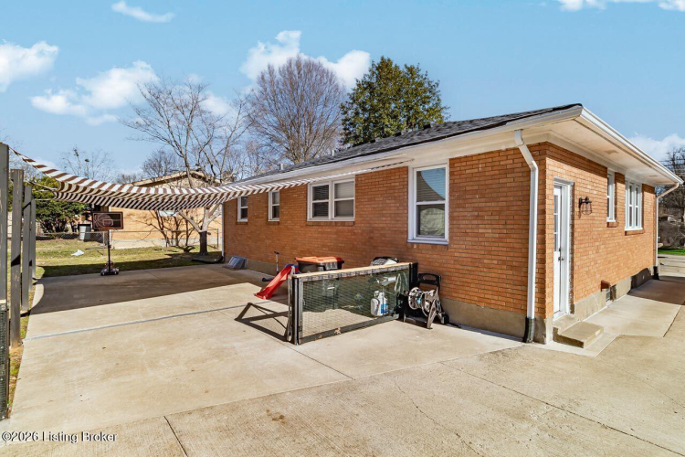Listing Image 35