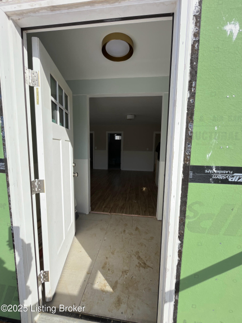 Listing Image 23