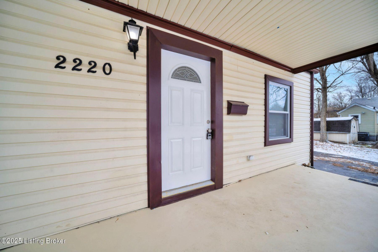 Listing Image 5