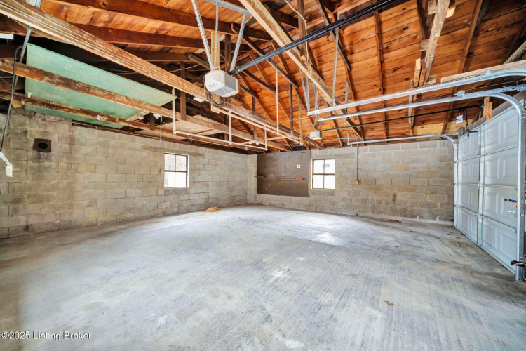 Listing Image 48