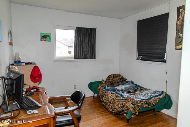 Listing Image 23