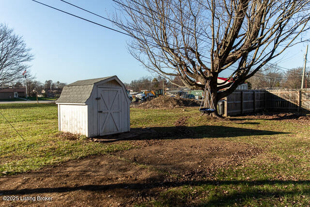 Listing Image 32