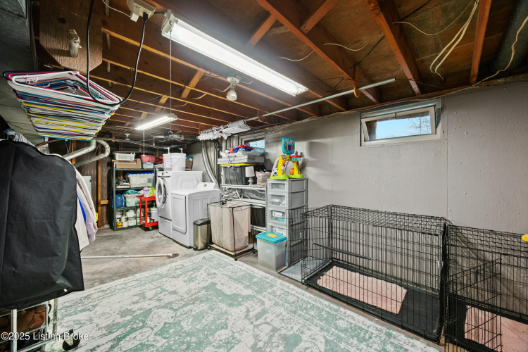 Listing Image 25