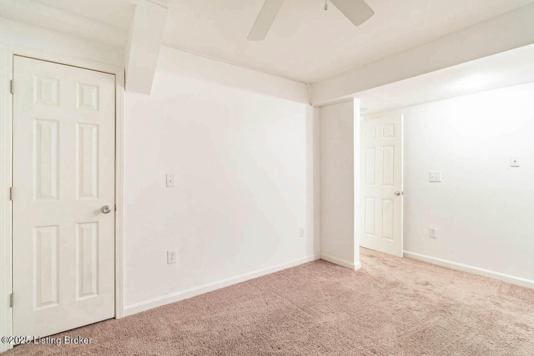 Listing Image 50