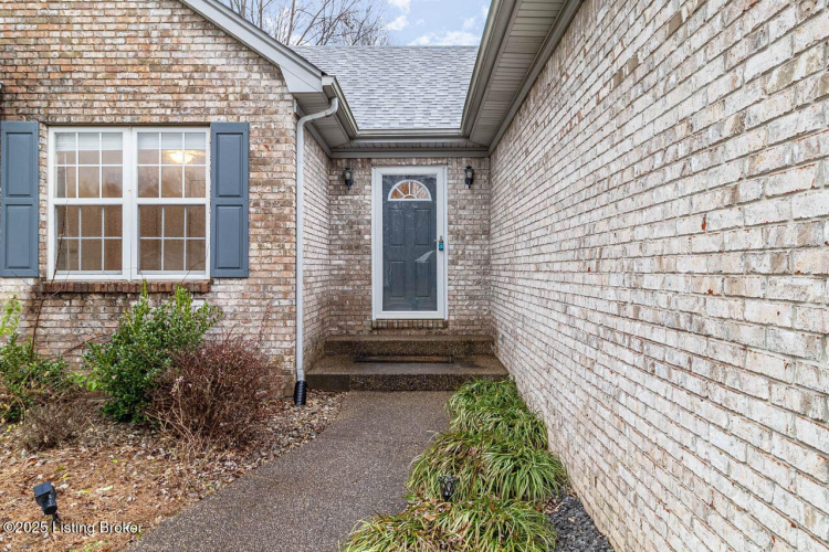 Listing Image 64