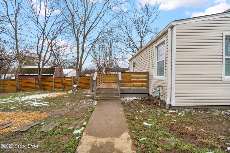Listing Image 27