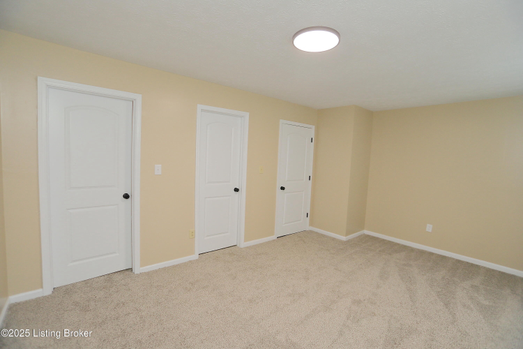 Listing Image 34