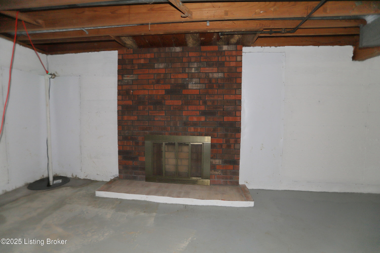 Listing Image 56